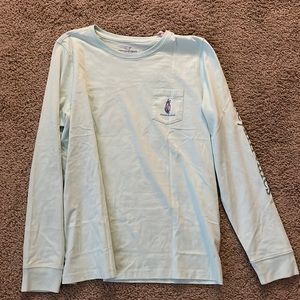 brand new vineyard vines tee shirt!!